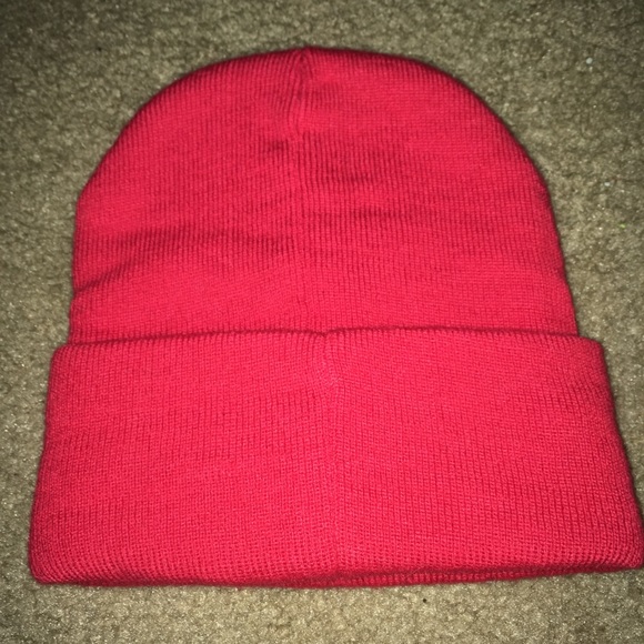 Super Mario Knit cap - Picture 2 of 3